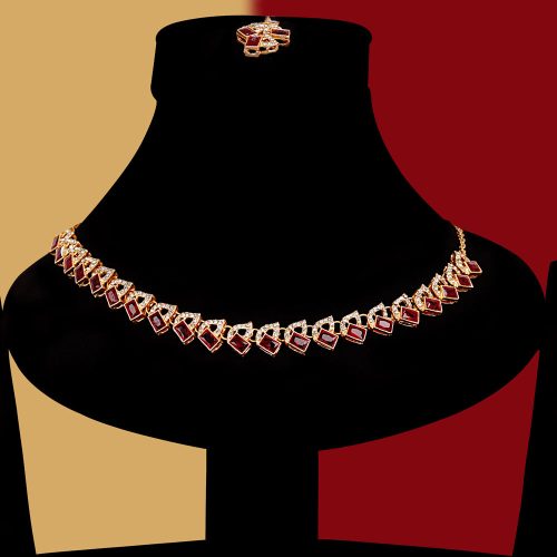 Emerald Teardrop Sequare Necklace